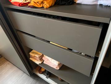 Ikea PAX / HASVIK Schuifdeurkast - Donkergrijs 150x66x201 - afbeelding 4 Ikea PAX / HASVIK Schuifdeurkast - Donkergrijs 150x66x201 - afbeelding 4