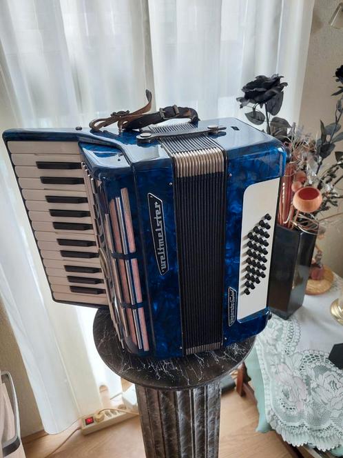 1x Accordeon weltmeister in goede staat lees beschrijving, Muziek en Instrumenten, Accordeons, Zo goed als nieuw, Toetsaccordeon