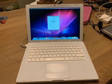 MacBook 13 inch, wit