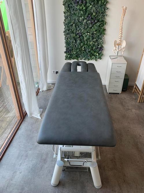 Enraf Nonius 323 elektrische behandeltafel fysiotherapie, Sport en Fitness, Massageproducten, Zo goed als nieuw, Massagetafel