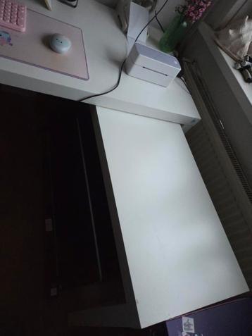 Ikea Malm Bureau - Gebruikt, Goede Conditie - afbeelding 3 Ikea Malm Bureau - Gebruikt, Goede Conditie - afbeelding 3