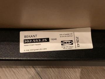 bekant bureau ikea 140x60 zwart/bruin - afbeelding 3 bekant bureau ikea 140x60 zwart/bruin - afbeelding 3