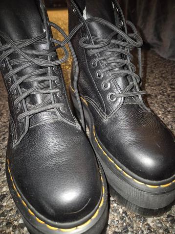 Zo goed als nieuwe Dr.Martens Pascal Max 1460  maat 42