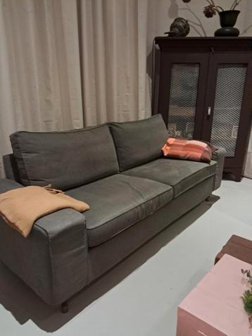 Ikea Kivik bank met custom bekleding en pegleg pootjes - afbeelding 5 Ikea Kivik bank met custom bekleding en pegleg pootjes - afbeelding 5