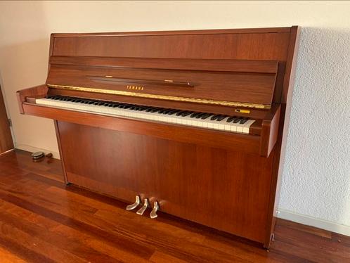 Yamaha M1J 1981 gereviseerd | Transport in overleg |, Muziek en Instrumenten, Piano's, Zo goed als nieuw, Zwart, Ophalen of Verzenden