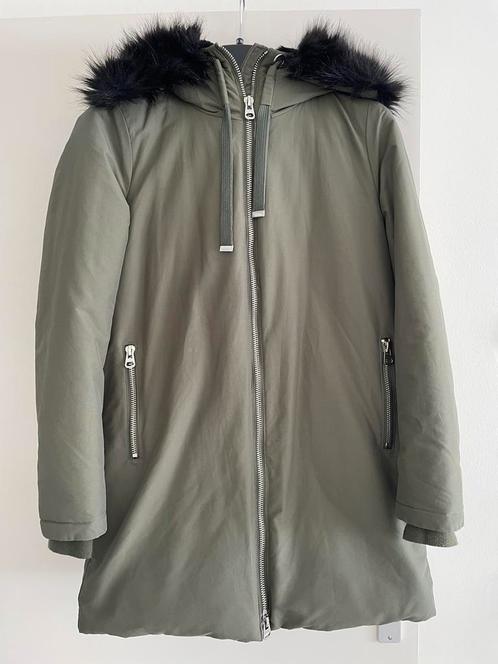 ZARA WINTERJAS MET ZWARTE BONTKRAAG, Kleding | Dames, Jassen | Winter, Zo goed als nieuw, Maat 36 (S), Groen, Ophalen of Verzenden