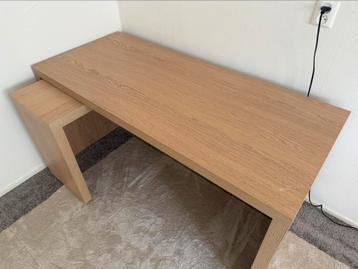 Ikea bureau Malm met uitrekbaar deel - afbeelding 4 Ikea bureau Malm met uitrekbaar deel - afbeelding 4