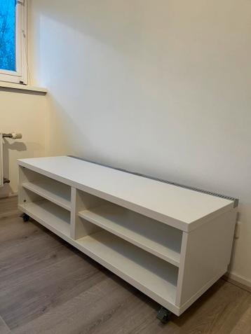 Ikea Besta TV meubel - afbeelding 2 Ikea Besta TV meubel - afbeelding 2