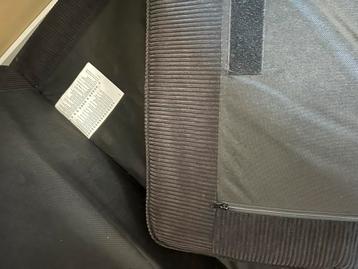Zwarte ribstof loveseat / bankje - IKEA KIVIK - afbeelding 6 Zwarte ribstof loveseat / bankje - IKEA KIVIK - afbeelding 6