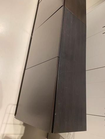 IKEA Besta Dressoir - Donkerbruin - (2x) 120x42x74 cm - afbeelding 4 IKEA Besta Dressoir - Donkerbruin - (2x) 120x42x74 cm - afbeelding 4