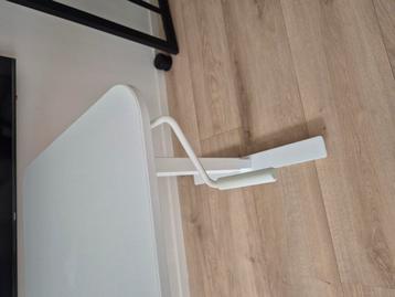 Ikea zit/sta bureau, Trotten onderstel, Bekant blad 120x80cm - afbeelding 3 Ikea zit/sta bureau, Trotten onderstel, Bekant blad 120x80cm - afbeelding 3