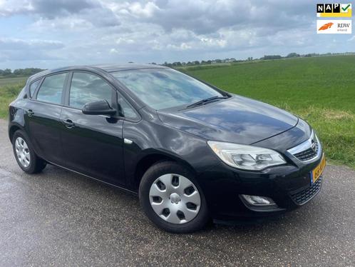 Opel Astra 1.7 CDTi Edition / 188.000km nap, Auto's, Opel, Bedrijf, Te koop, Astra, ABS, Airbags, Airconditioning, Cruise Control