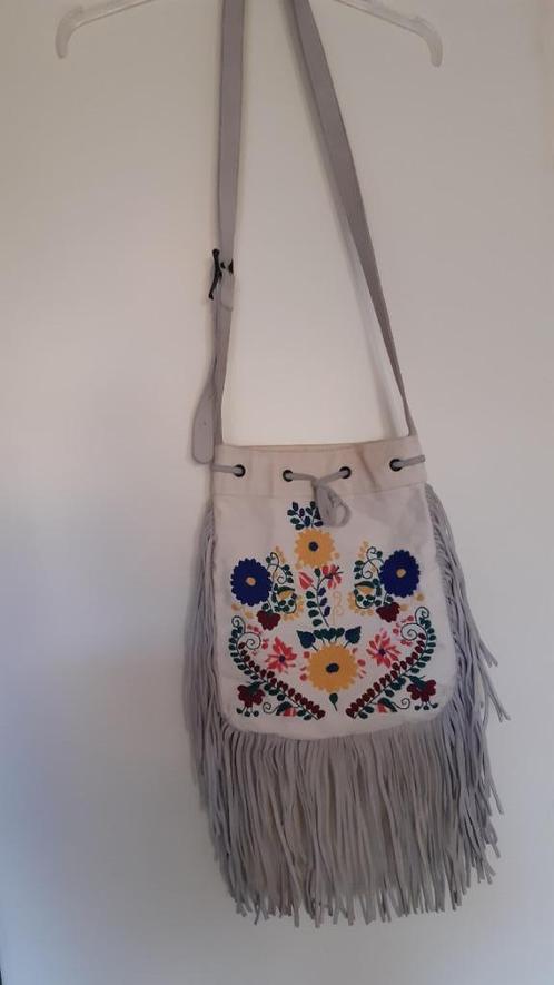 Prachtig Ralph Lauren hobo boho ibiza tas bloem franje suede, Sieraden, Tassen en Uiterlijk, Tassen | Damestassen, Gebruikt, Schoudertasje