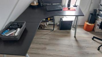 Bureau Ikea Galant verstelbaar zwart t.e.a.b. - afbeelding 2 Bureau Ikea Galant verstelbaar zwart t.e.a.b. - afbeelding 2