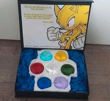 Sonic the Hedgehoge Emeralds Sega