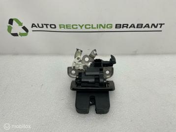 Achterklep slotmechanisme elektrisch Audi Skoda 8R0827505