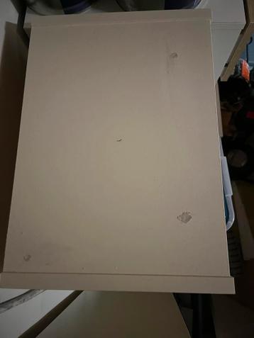 Ikea Billy boekenkast - gevulde gaatjes - afbeelding 2 Ikea Billy boekenkast - gevulde gaatjes - afbeelding 2