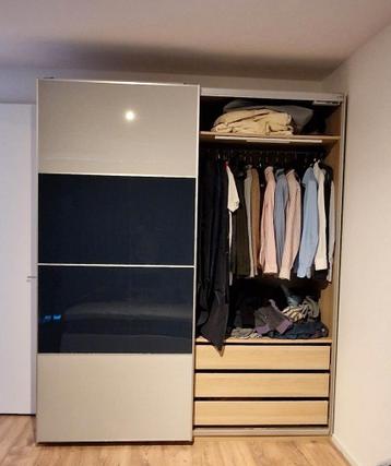 Luxe ikea PAX kledingkast 200 x 236 cm - afbeelding 2 Luxe ikea PAX kledingkast 200 x 236 cm - afbeelding 2