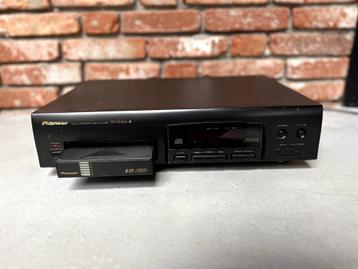 Pioneer PD-M406 Multi Play Compact Disc Player voor 6 CD's