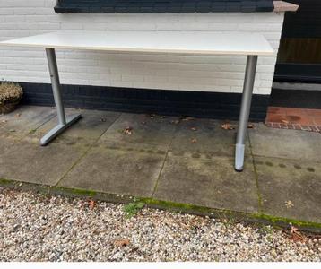 Ikea bureau Galant wit 1.60x80 cm in hoogte verstelbaar - afbeelding 2 Ikea bureau Galant wit 1.60x80 cm in hoogte verstelbaar - afbeelding 2