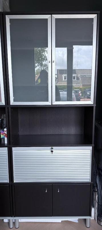 Ikea Effektiv boekenkasten (2 stuks) - afbeelding 1 Ikea Effektiv boekenkasten (2 stuks) - afbeelding 1