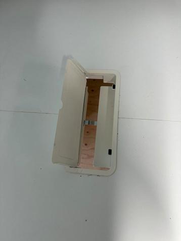 2x Dubbel bureau van ikea BEKANT met stekkerdoos houder - afbeelding 3 2x Dubbel bureau van ikea BEKANT met stekkerdoos houder - afbeelding 3