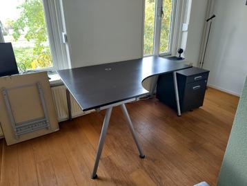 IKEA Galant bureau met verlengstuk en kastje - afbeelding 1 IKEA Galant bureau met verlengstuk en kastje - afbeelding 1