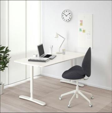IKEA bureau BEKANT 140x60 wit - afbeelding 2 IKEA bureau BEKANT 140x60 wit - afbeelding 2