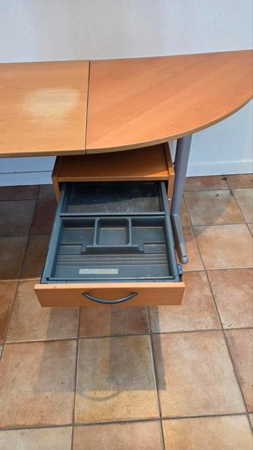 IKEA Efffektiv bureau met verrijdbaar bureauladekast - afbeelding 5 IKEA Efffektiv bureau met verrijdbaar bureauladekast - afbeelding 5