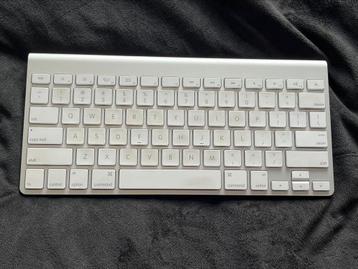 Apple Magic Keyboard 