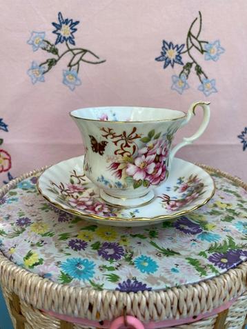 Royal Albert Country life Sweet Briar, kop en schotel