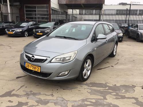 Opel Astra Sports Tourer 1.3 CDTi S/S Edition, Auto's, Opel, Bedrijf, Astra, ABS, Airbags, Airconditioning, Cruise Control, Elektrische buitenspiegels