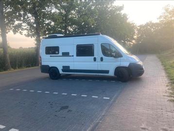 Camper , Citroën , poessl , wit