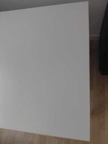 Wit Ikea Galant bureau 120x80 cm, in goede staat - afbeelding 3 Wit Ikea Galant bureau 120x80 cm, in goede staat - afbeelding 3