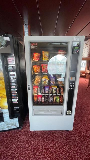 Vendingmachines 1x blikjes 1x snoep/snacks (betaalautomaat)