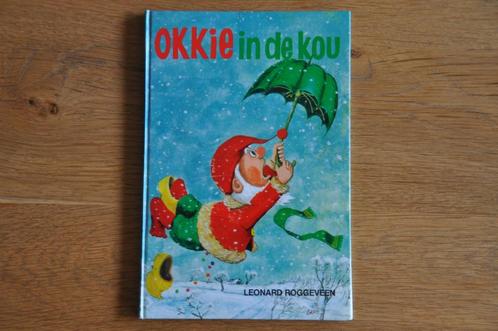 Leonard Roggeveen - Okkie in de kou, Boeken, Kinderboeken | Jeugd | onder 10 jaar, Gelezen, Fictie algemeen, Ophalen of Verzenden