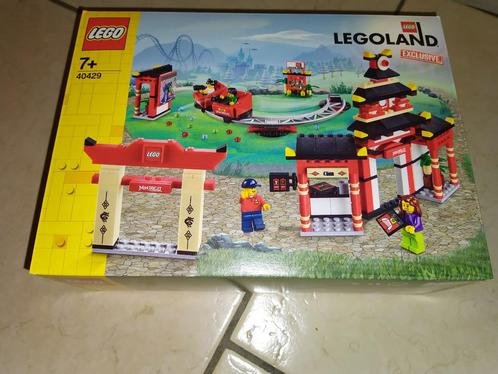 Lego Legoland exclusive - Ninjago World - 40429, Kinderen en Baby's, Speelgoed | Duplo en Lego, Nieuw, Lego, Complete set, Ophalen of Verzenden