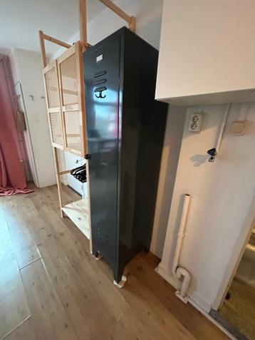 Ikea Ivar kast met Vintage lockerkast - afbeelding 1 Ikea Ivar kast met Vintage lockerkast - afbeelding 1