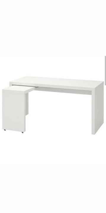 IKEA MALM Bureau met Uittrekbaar Blad - Wit 151 cm - afbeelding 9 IKEA MALM Bureau met Uittrekbaar Blad - Wit 151 cm - afbeelding 9