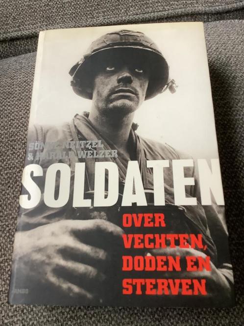 Sönke Neitzel - Soldaten, Boeken, Oorlog en Militair, Gelezen, Tweede Wereldoorlog, Ophalen of Verzenden