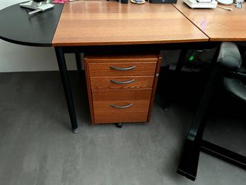 Ikea Effectiv complete inrichting werkkamer/kantoor - afbeelding 5 Ikea Effectiv complete inrichting werkkamer/kantoor - afbeelding 5