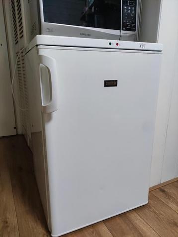 Zanussi ZFT11407WA vrieskast energieklasse A++ / Freezer Zan