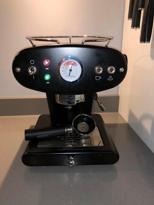 Illy Francis Francis X1 ESE espressomachine, Witgoed en Apparatuur, Koffiezetapparaten, Zo goed als nieuw, Koffiepads en cups