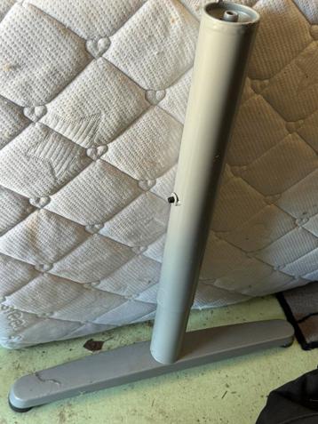 Ikea hoek bureau (Galant) - afbeelding 3 Ikea hoek bureau (Galant) - afbeelding 3