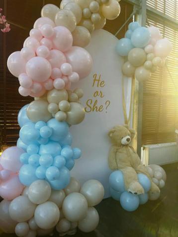 Baby shower decoratie / Ballonnen backdrops / Ballonnenboog