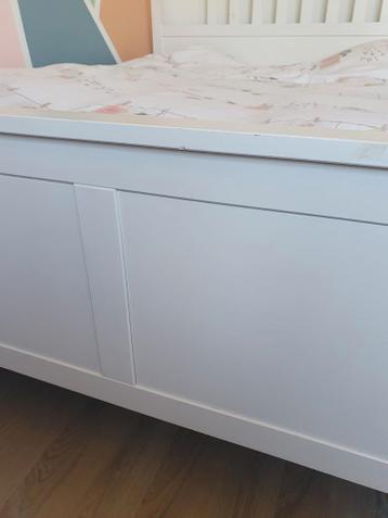 Ikea Hemnes bedframe met lattenbodems 180*200 - afbeelding 4 Ikea Hemnes bedframe met lattenbodems 180*200 - afbeelding 4