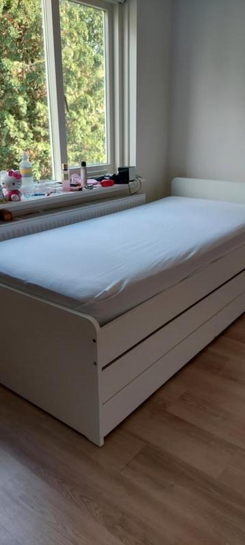 IKEA Släkt bedframe met onderbed en lades - afbeelding 1 IKEA Släkt bedframe met onderbed en lades - afbeelding 1