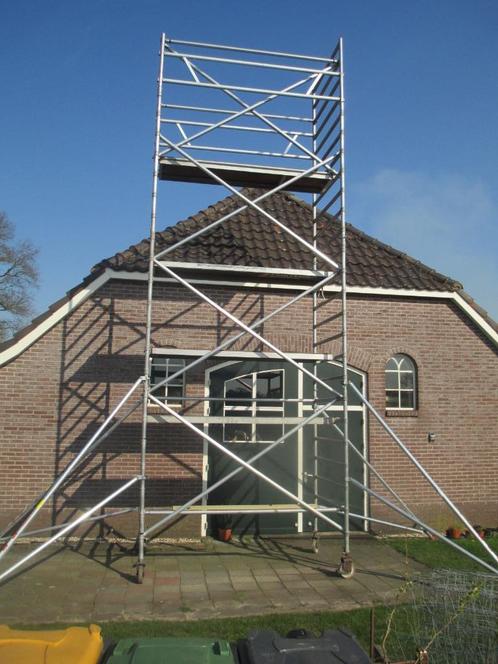 goedkoop nette rolsteiger te huur, Doe-het-zelf en Verbouw, Steigers, Gebruikt, Rolsteiger of Kamersteiger, 5 meter of hoger, Ophalen