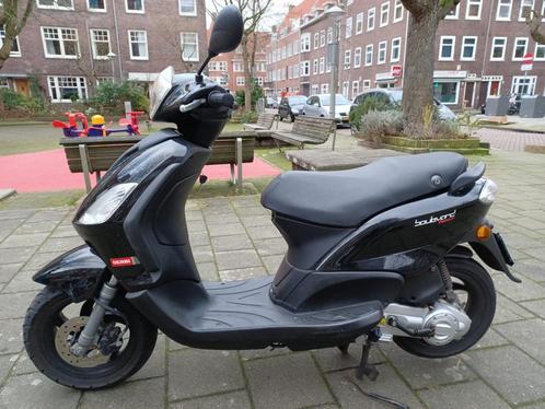 Derbi boulevard 4t snor /fly  bj 2012, Fietsen en Brommers, Brommers | Tuning en Styling, Gebruikt, Ophalen of Verzenden