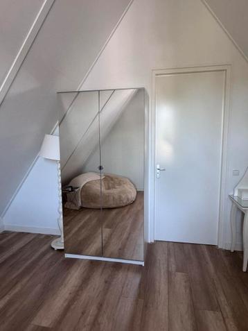 IKEA PAX kledingkast – met spiegels & 2 hangroedes - afbeelding 5 IKEA PAX kledingkast – met spiegels & 2 hangroedes - afbeelding 5